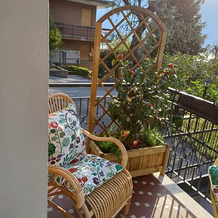 Oma Margareta Apartman *