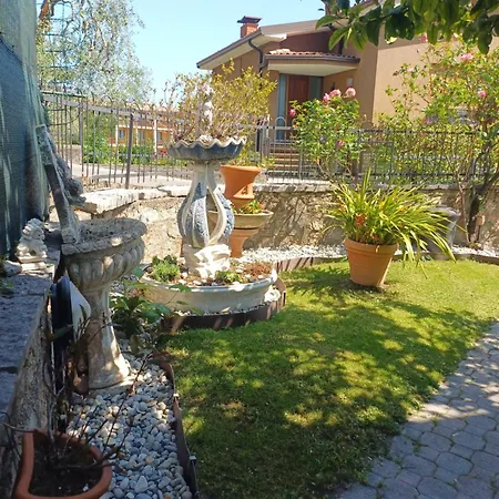 Apartamento Oma Margareta Limone sul Garda